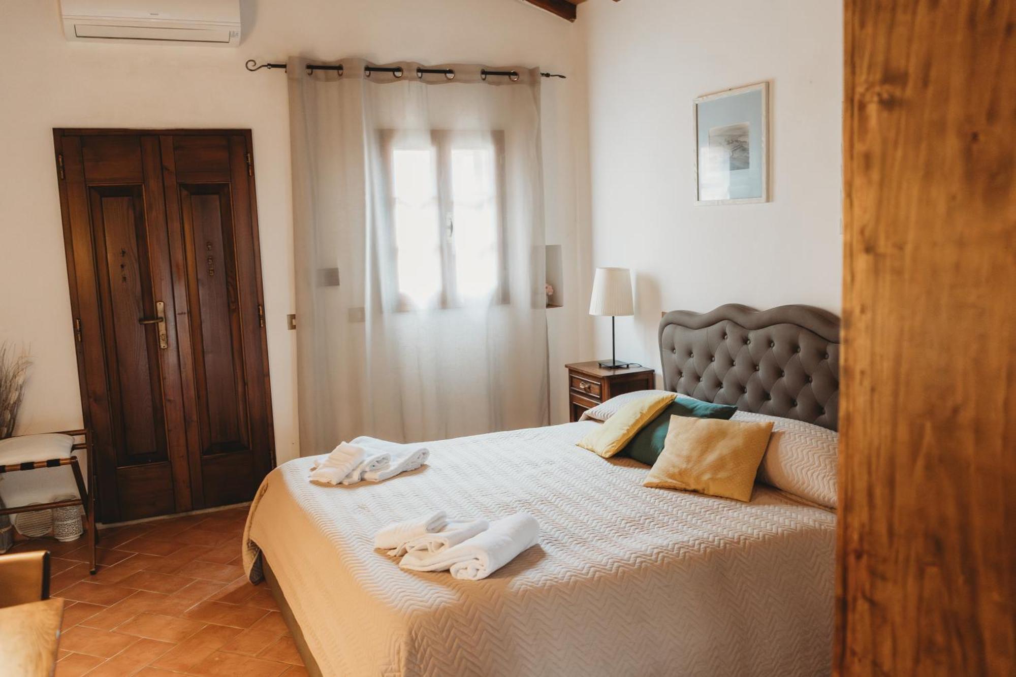 Borgo Terrosi Bed & Breakfast Синалунга Екстериор снимка