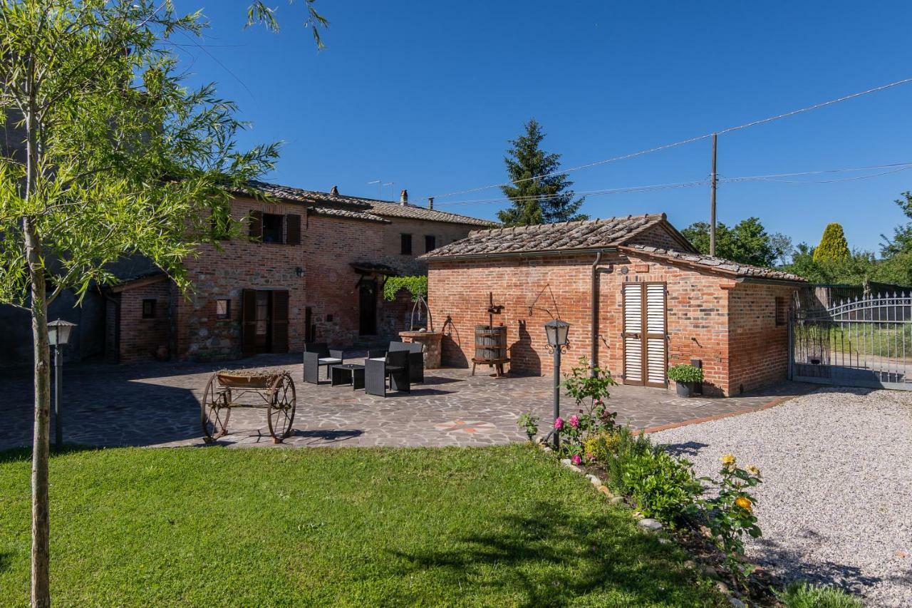 Borgo Terrosi Bed & Breakfast Синалунга Екстериор снимка